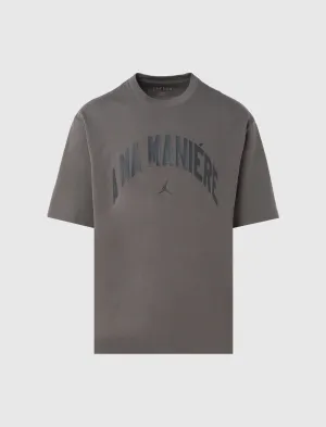 A MA MANERE T-SHIRT