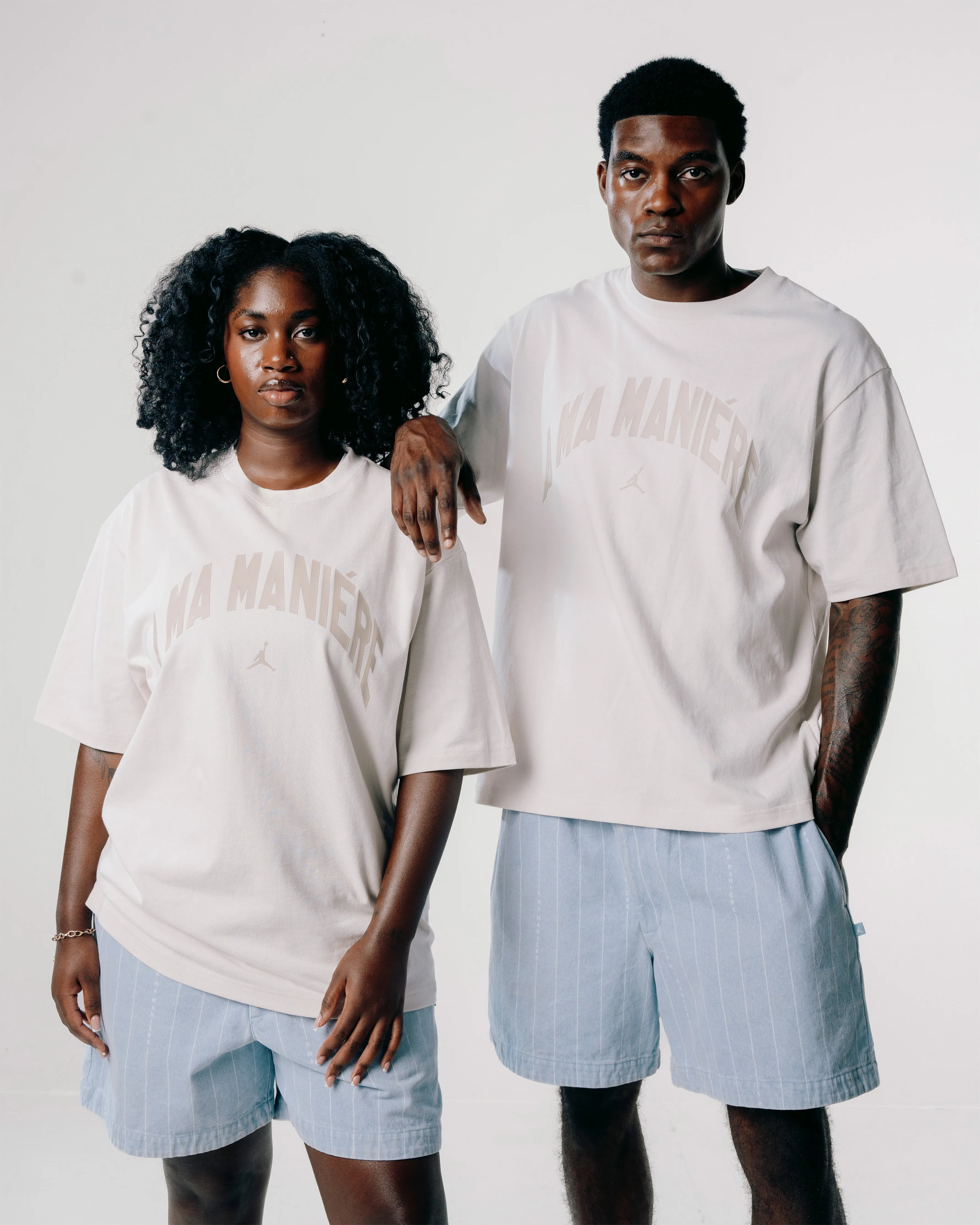 A MA MANERE T-SHIRT