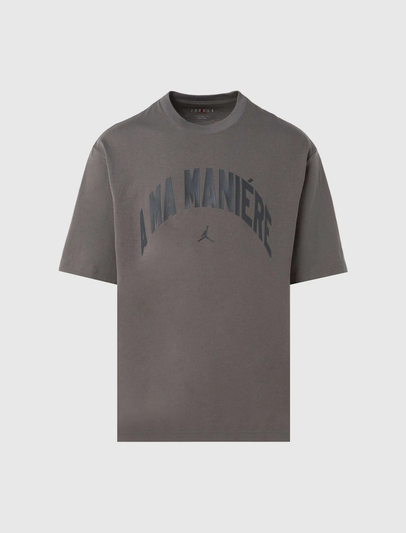 A MA MANERE T-SHIRT