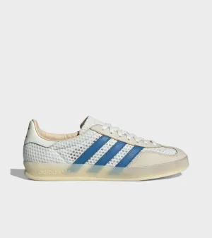Gazelle Indoor Off-white/Focus Blue/Warm Vanilla
