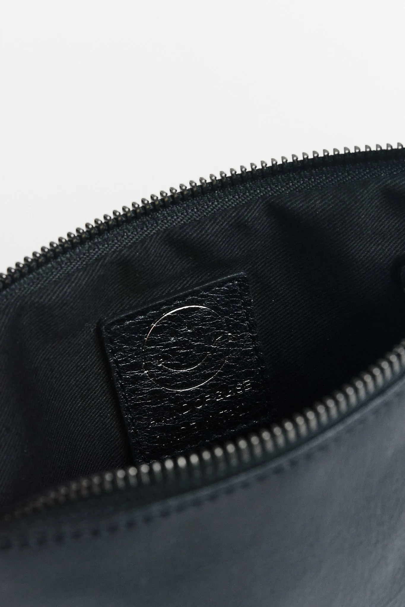 LEATHER POUCH