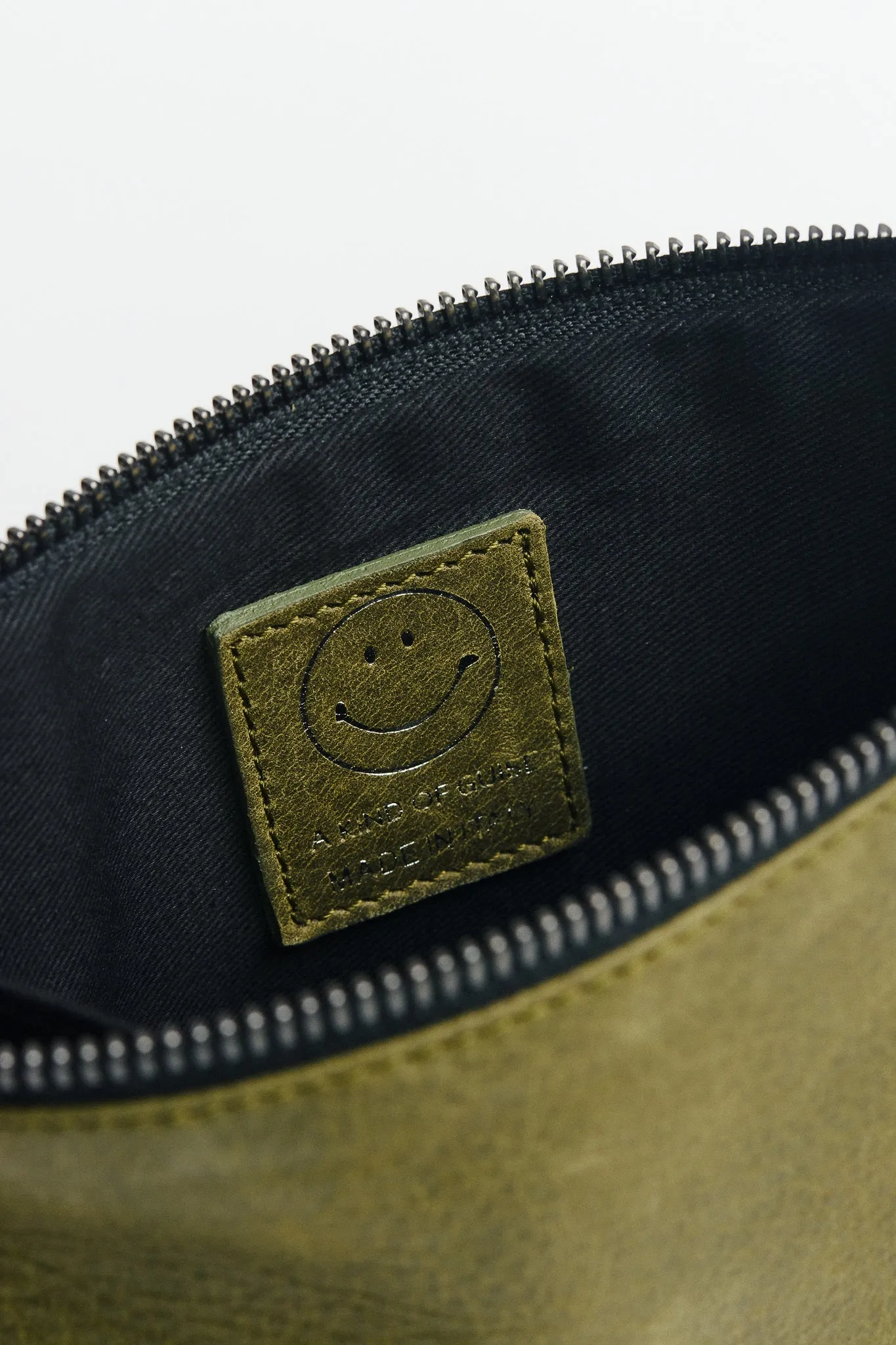 LEATHER POUCH