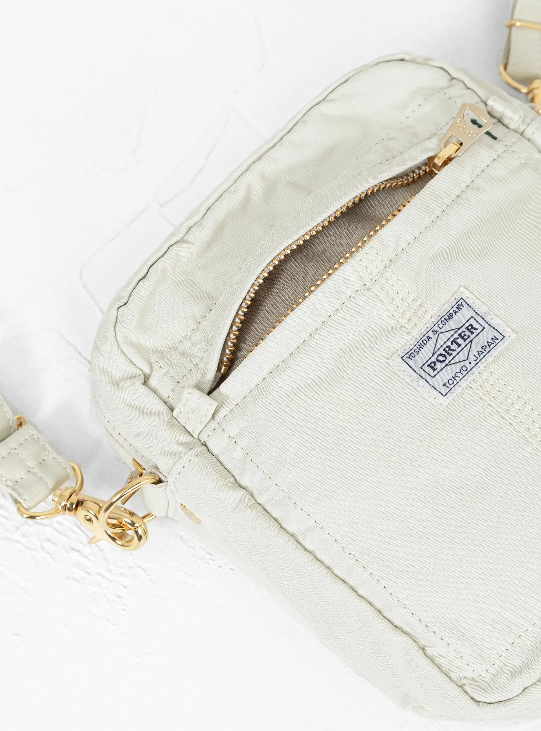 MILE Vertical Shoulder Bag White