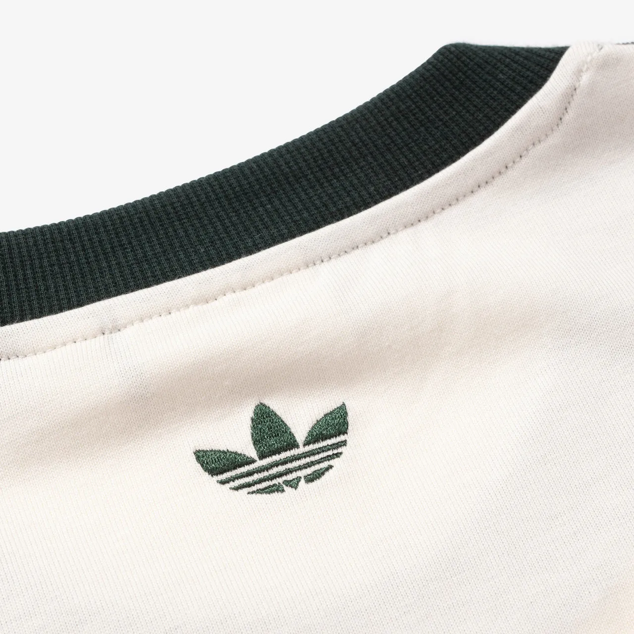 Ringer Tee x SNS