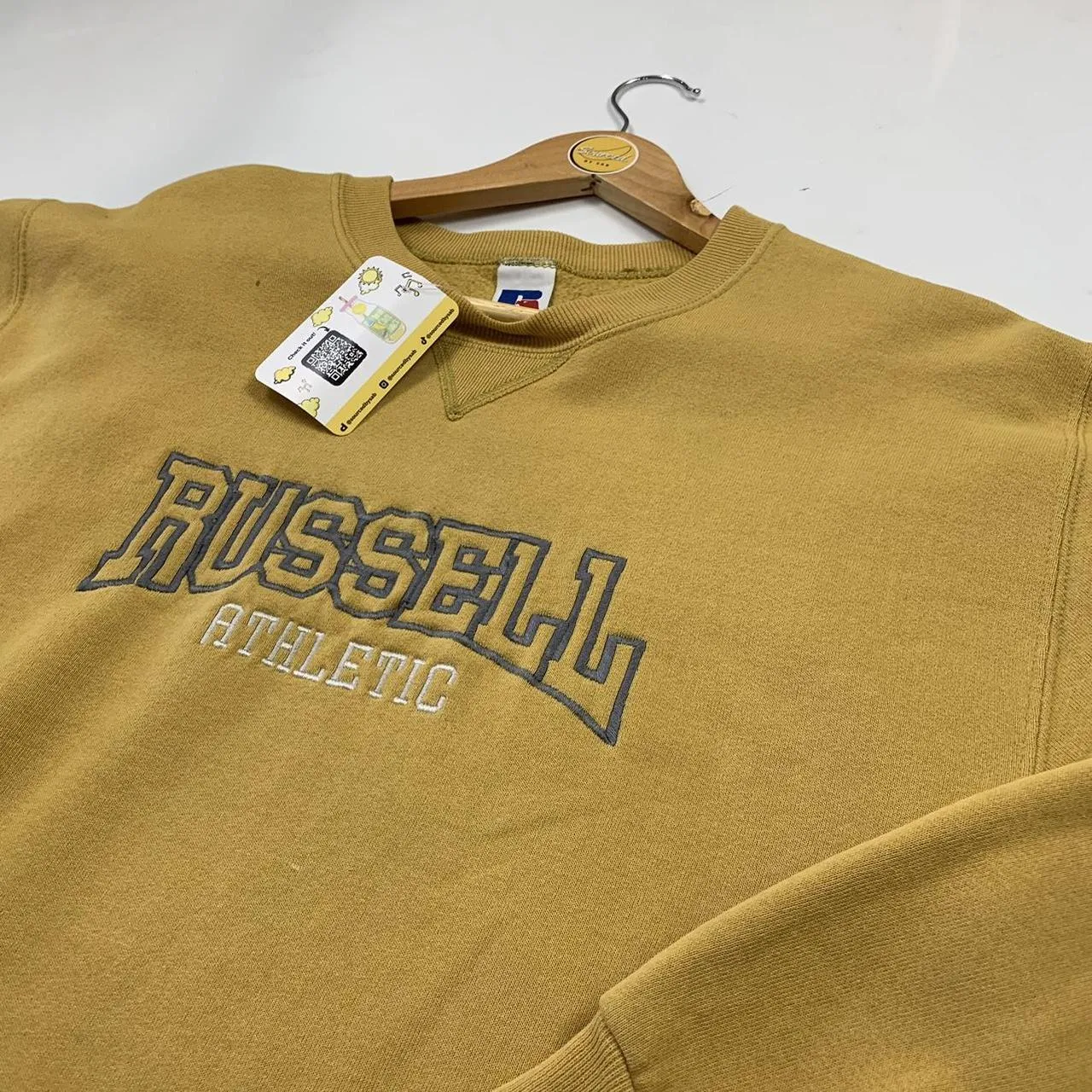 Russell Athletic Yellow Crewneck (S)