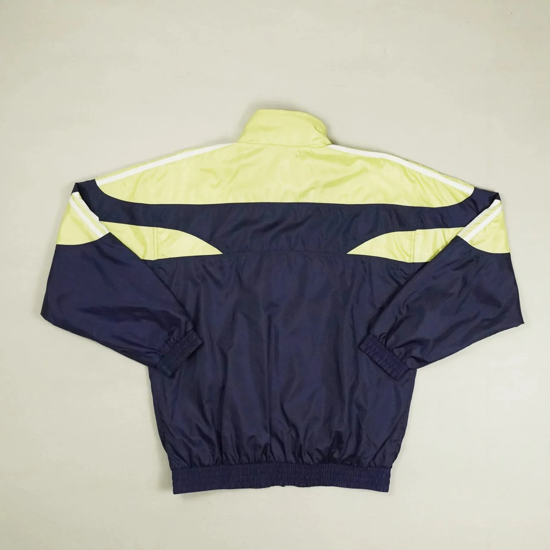 Vintage Adidas Navy Trackjacket (s)