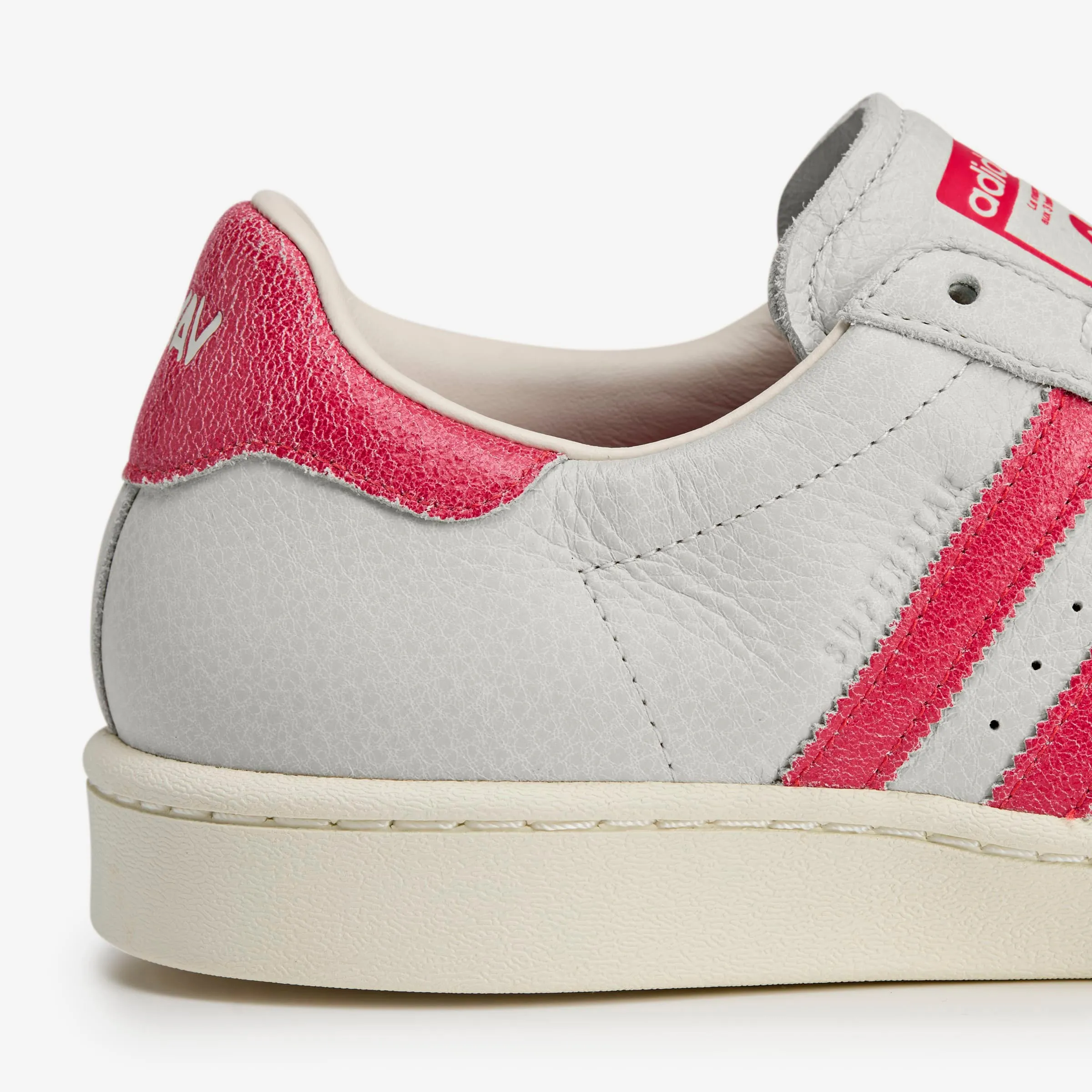 Wmns Superstar x Avavav